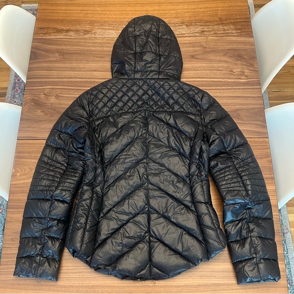 BCBGeneration Ultra Light Weight Packable Down Puffer - Picture 5 of 6